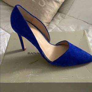 Sapphire blue d’orsay pump